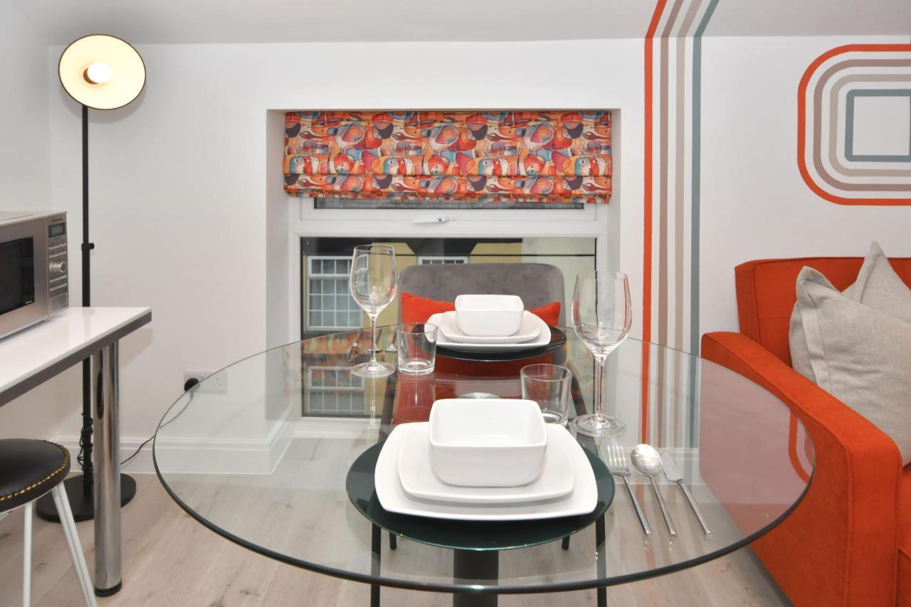 Antrobus Deluxe Apartments By Yourstays - 1 Bedroom Luxury Apartments In Congleton Esterno foto