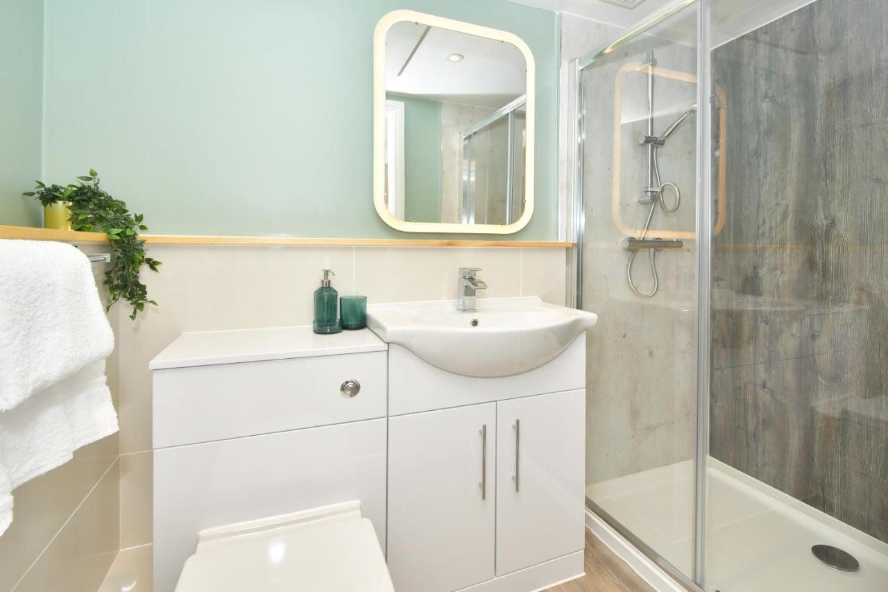 Antrobus Deluxe Apartments By Yourstays - 1 Bedroom Luxury Apartments In Congleton Esterno foto