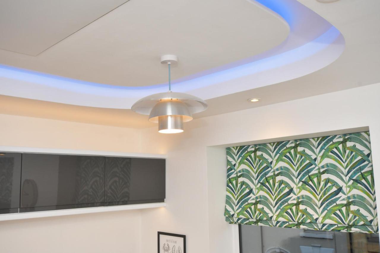 Antrobus Deluxe Apartments By Yourstays - 1 Bedroom Luxury Apartments In Congleton Esterno foto